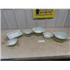 Image 1 : 6 Pyrex - 4 with Lids- Matching Set with Flower Design