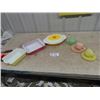 Image 1 : 10 Piece Pyrex; Cup + Saucer Pairs & Cookware