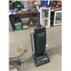 Image 3 : Hoover Upright Vacuum