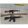 Image 1 : 2 Plastic Military Toy Guns & Homemade Wooden Gun