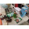 Image 3 : Globe, Electric Scissors, AC 12 V Converter, Coffee Grinder Display, Hawaian Hula Dancing Girl