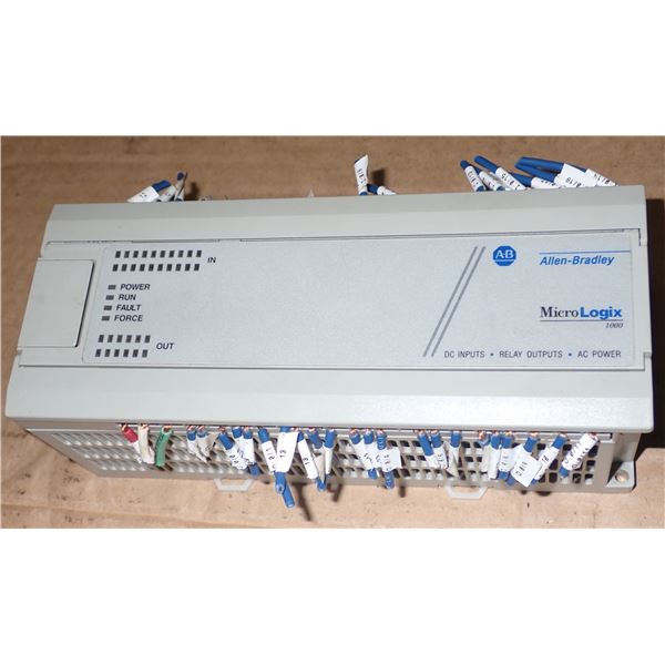 Allen Bradley #1761-L32BWA MicroLogix 1000