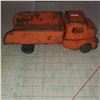 Image 1 : large hydraulic dump truck red cab White cab 50s look (missing front tire, back axle has 4 tires mig
