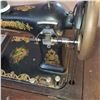 Image 10 : rare early 1900s Charles Raymond sewing machine. Original hardwood cabinet. Works perfectly, unresto
