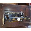 Image 4 : rare early 1900s Charles Raymond sewing machine. Original hardwood cabinet. Works perfectly, unresto