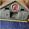 Image 2 : Large Barn replica Red Indian Oil . Two doors . Removable roof. 16"x14"
