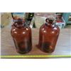 Image 3 : 2 Brown 1 Gal Glass Jugs