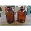 Image 4 : 2 Brown 1 Gal Glass Jugs