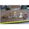 Image 5 : 5 Figurines - Bears, Duck, Girl