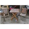 Image 1 : 2 Wooden Folding Chairs & Wooden Folding Table