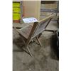 Image 6 : 2 Wooden Folding Chairs & Wooden Folding Table