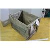 Image 4 : Wooden Canada Dry Crate