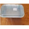 Image 3 : BLUE PYREX FRIDGE DISH (SOME CHIPS ON LID)