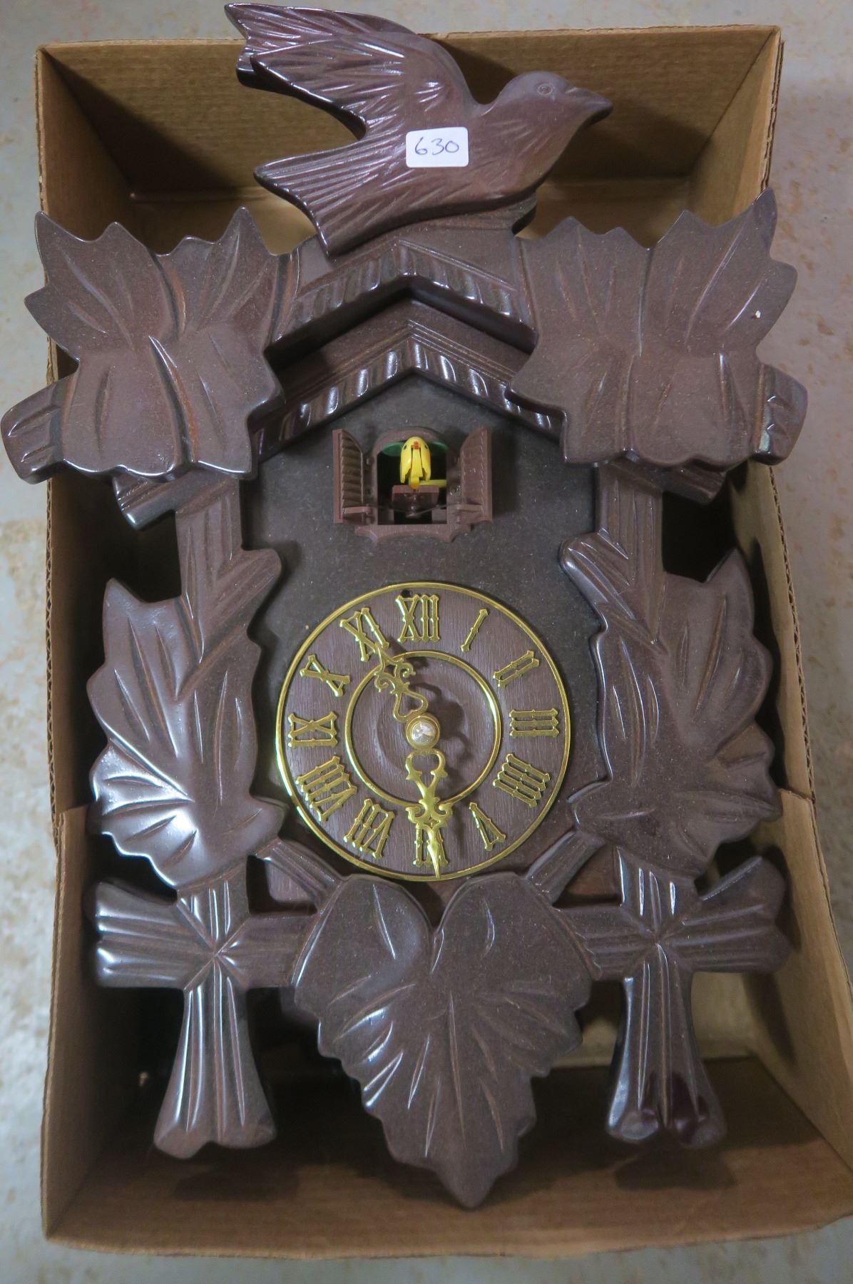 Vintage plastic cuckoo clock (Rare(Bird sounds))