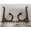 Image 2 : (2) approx 7 inch Iron Shelf Brackets