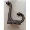 Image 2 : (6) 3.5inch Iron hooks Acorn