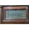 Image 3 : Stand-up Vintage Radio - Viking/Eaton - 37x29x13"