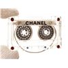 Image 4 : Chanel Black Brooch