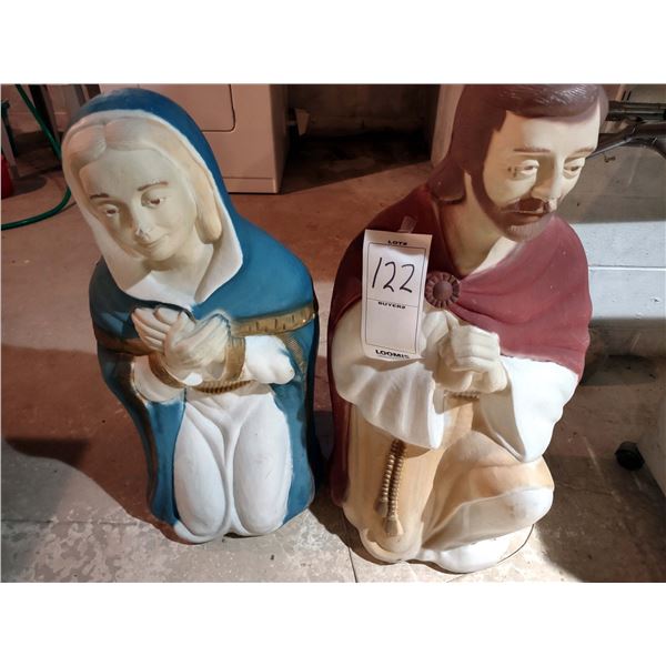VINTAGE CHRISTMAS LIGHTUP MARY AND JOSEPH OUTDOOR DECORATIONS