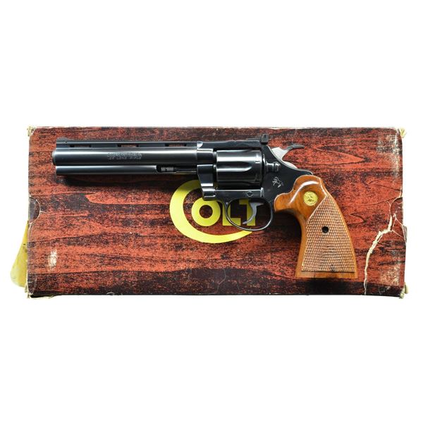 COLT DIAMONDBACK REVOLVER.