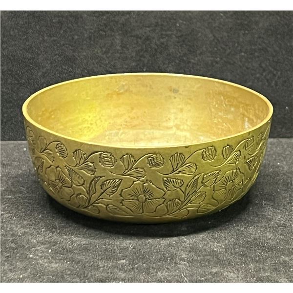 Nicely Detailed Small Brass Dish / Candle Holder Approx: 3.5"W 1.25"T