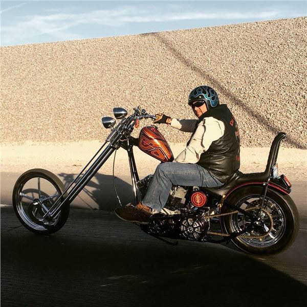 Cruise the Las Vegas Strip with Shannon Aikau of Count's Kustoms
