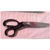 Image 2 : Vintage pinking shears with box