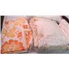 Image 2 : Mix lot, doilies, etc