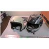 Image 1 : (2) Helmets - Fulmer XL, vintage white helmet, misc