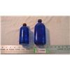 Image 3 : (2) Cobalt blue bottles