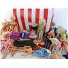 Image 4 : Vintage vinyl bag full of barbies (30+) new + old