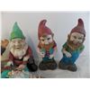 Image 3 : (5) medium sized garden gnomes