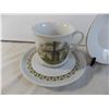 Image 2 : (3) Cup + saucer sets with 2 stands