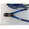 Image 4 : Bolt cutters + air hose, etc