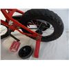 Image 4 : *Kids bike with training wheels - flat wheels, needs repair