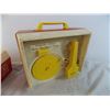 Image 5 : (2) Fisher Price record players