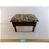 Image 1 : Vintage footstool with storage inside