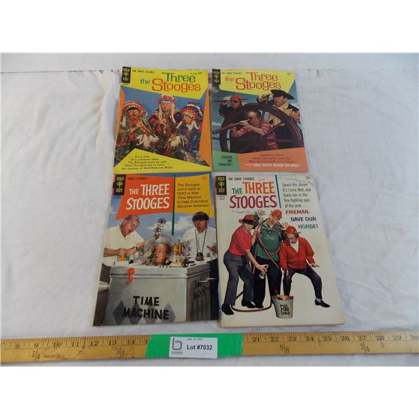 (4) 12c - The Three Stooges comics