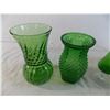 Image 2 : (4) green glass vases