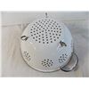 Image 5 : White Enamel colander + (4) vintage strainers