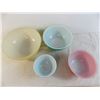 Image 2 : Set of (4) Pyrex - colored mixing bowls