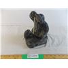 Image 1 : Eskimo + Seal nunavut sculpture - signed WE