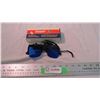 Image 1 : Cooper baseball sunglasses in box