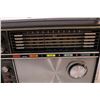 Image 2 : Wyndford Hall FM/AM radio