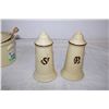 Image 2 : Ceramic Set Teapot,Honey,Salt & Pepper Shakers