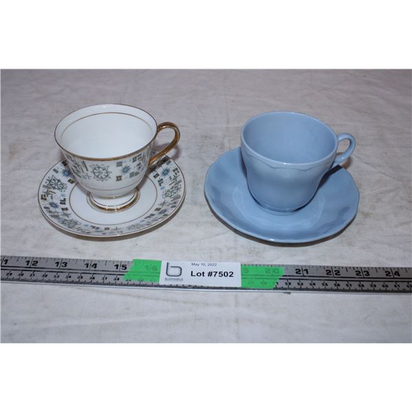 Teacups and Saucers (4)