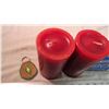 Image 3 : Envelopes, beaded keychain, candles