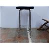Image 3 : *Vintage (folding) rocking chair (broken seat) + metal bar stool