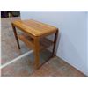 Image 3 : *Wooden corner table - 26x16x22
