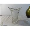 Image 3 : (2) Glass vases + glass bowl
